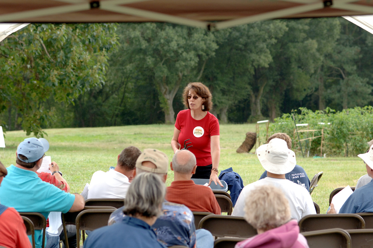 Center for Environmental Farming Systems Fall Festival 2006, Sept. 16, 2006....The CEFS opened its grounds to the public during the Fall Festival, providing farm tours and demonstrations, exhibits, live music and a local farmers' market. ..Becky Kirkland photos..